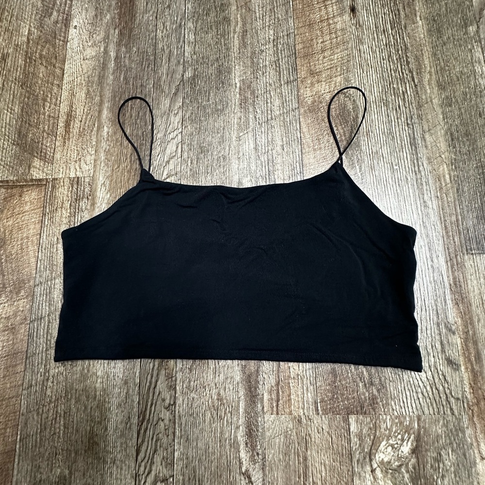 Wilfred Black Sleeveless Crop Top